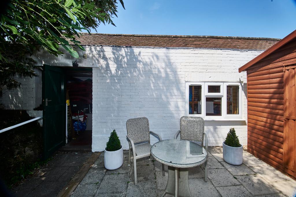 House Overndale Road in Bristol