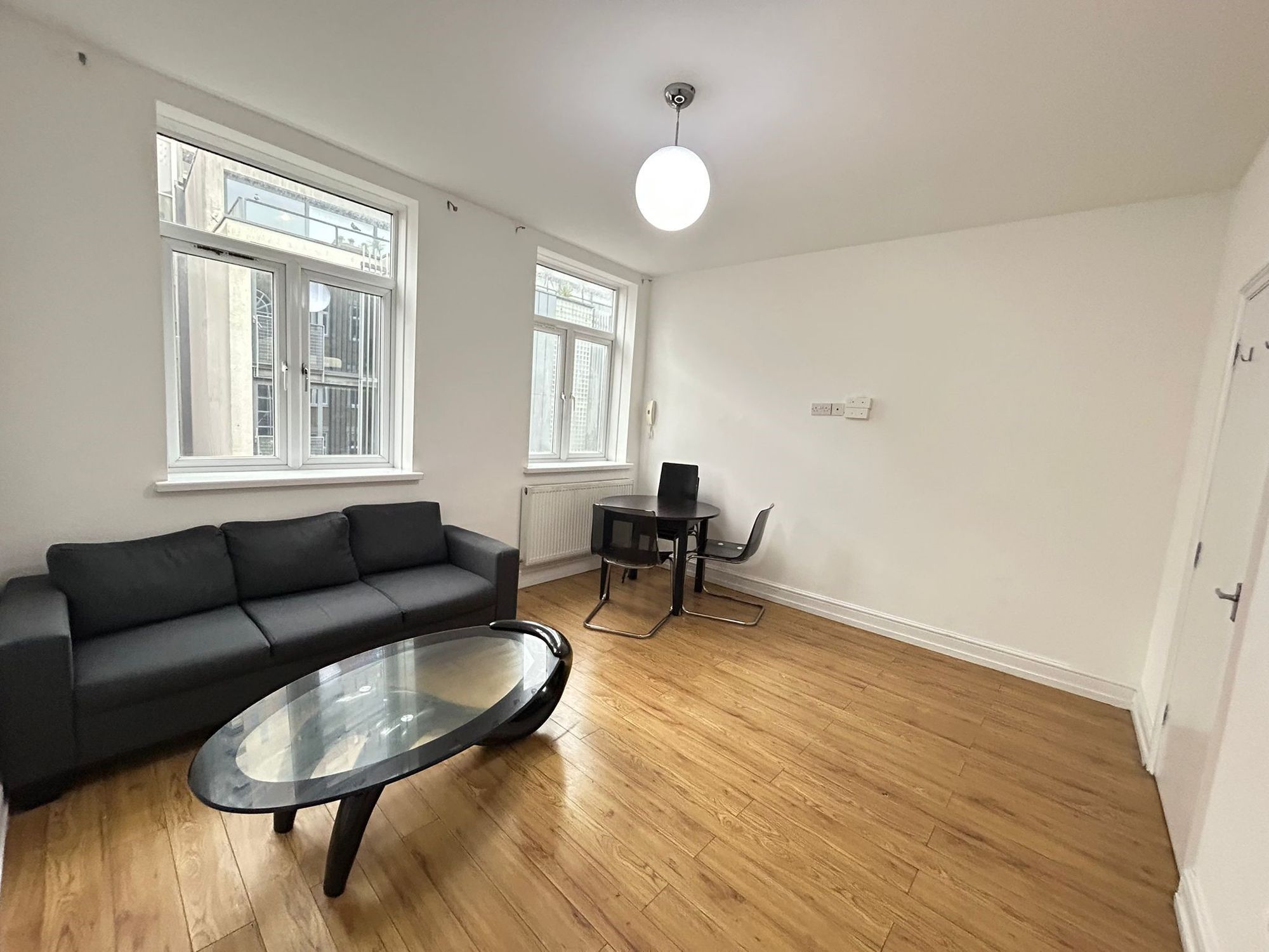 Flat Redchurch Street in Greater London