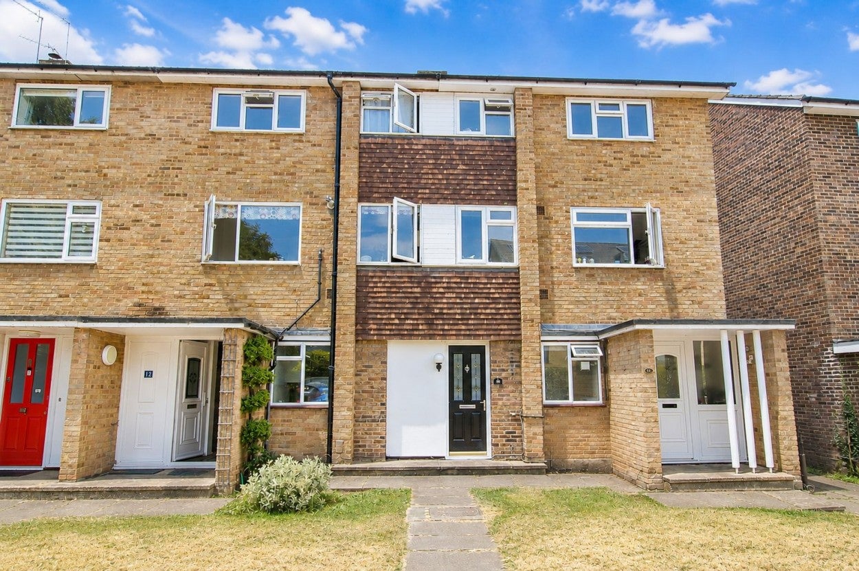 House Bond Gardens in Greater London