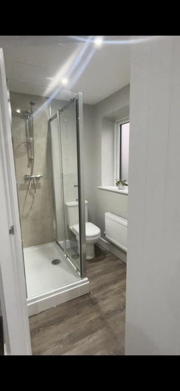 Room Long Lane in Warrington