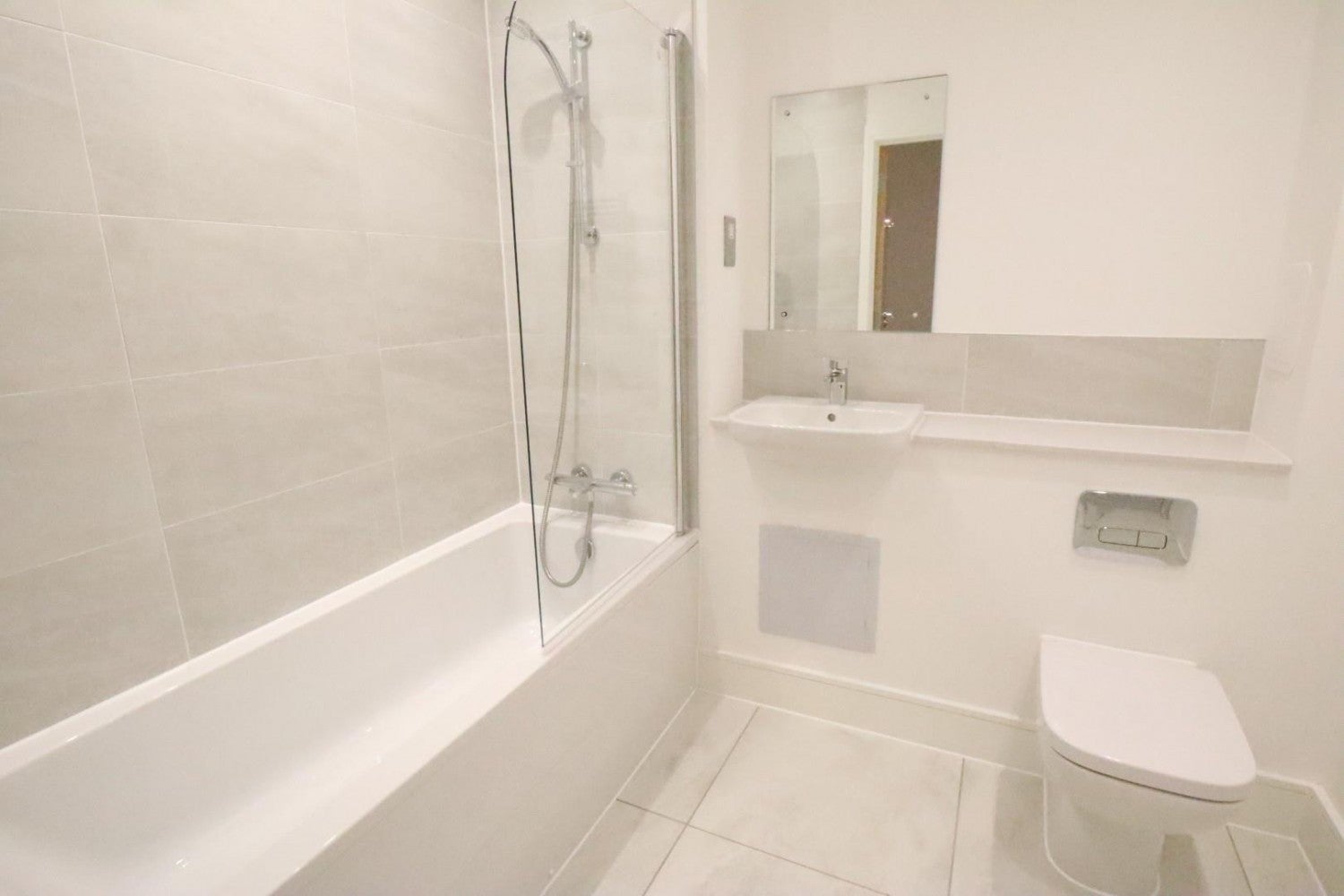 Flat Farwig Lane in Greater London