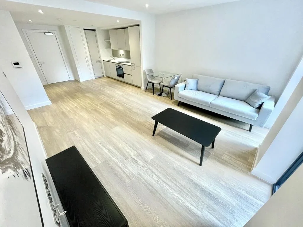 Flat Whitworth Street in Manchester