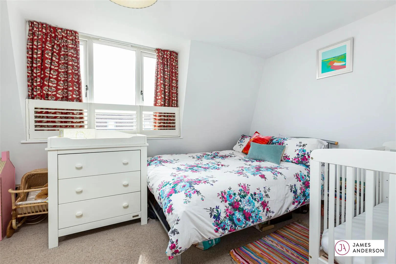 Flat Upper Richmond Road West in Greater London
