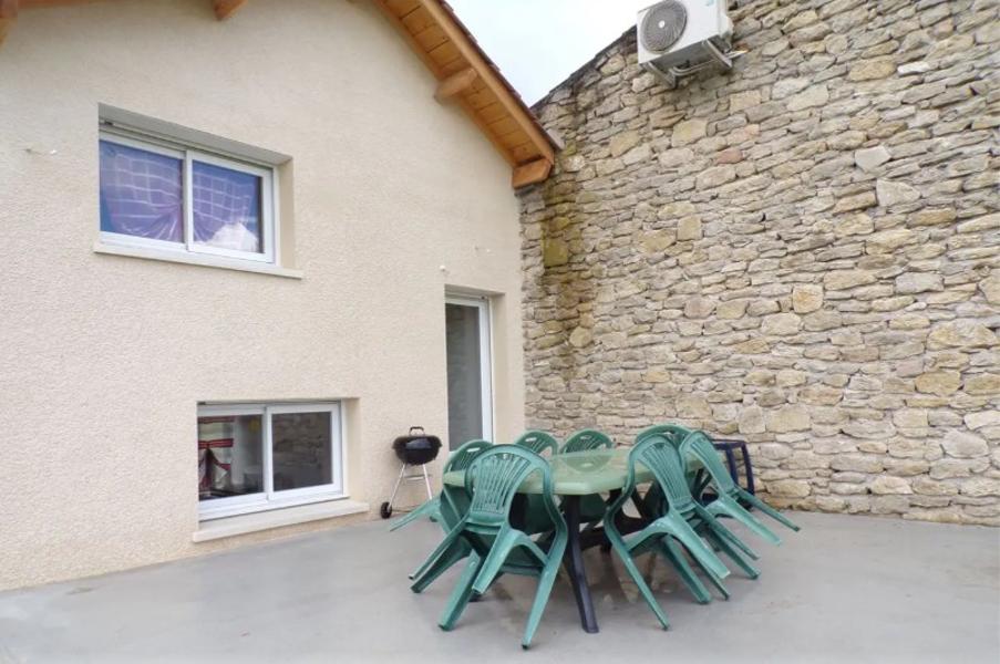 House Rue des Treilles in Libourne