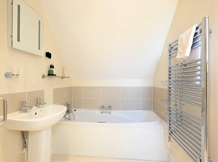 Room Drysdale Close in Vale of White Horse