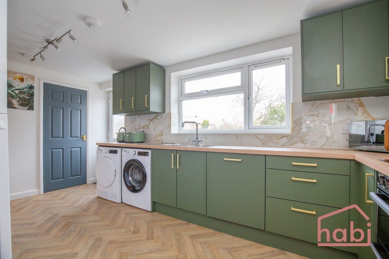 Room Irstead Road in Norwich