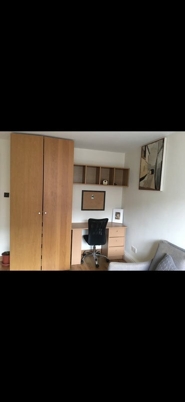 Room Marsland Close in Greater London