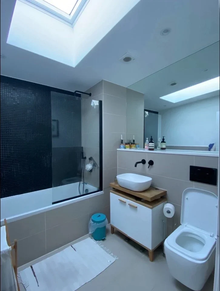 Flat Buckley Close in Greater London