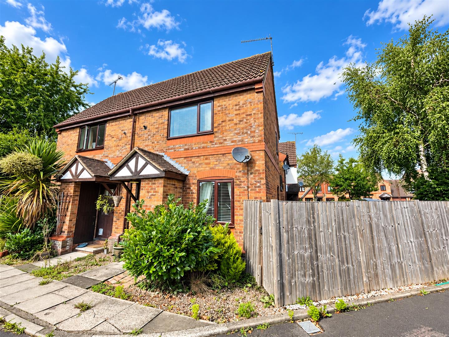 Flat Falkners Close in Hart