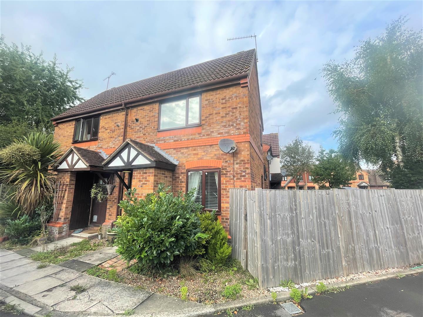 Flat Falkners Close in Hart