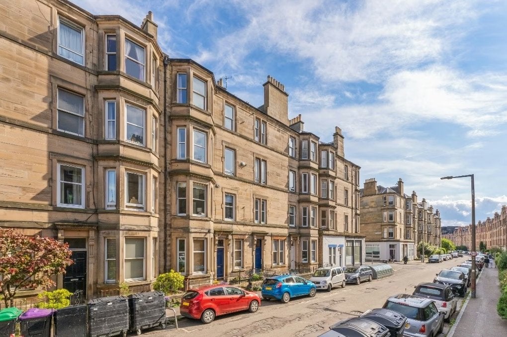 Flat Temple Park Crescent in City of Edinburgh