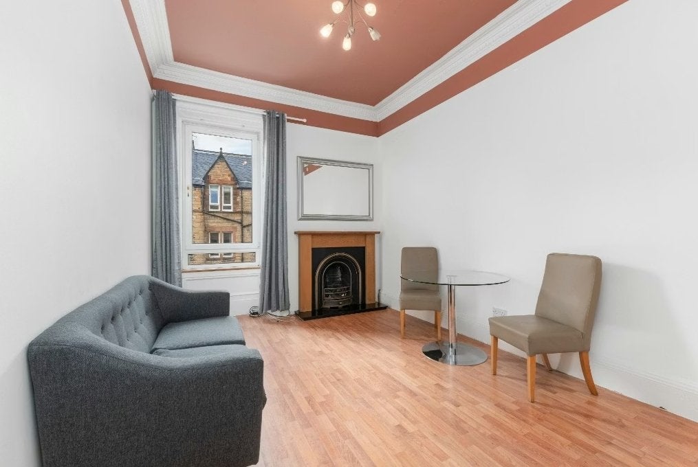 Flat Temple Park Crescent in City of Edinburgh