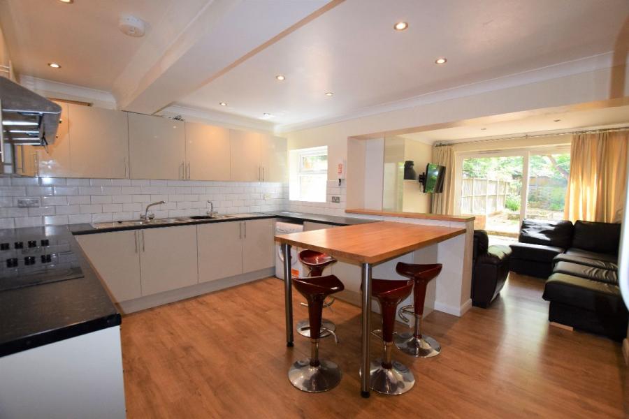 Room Wincheap in Canterbury