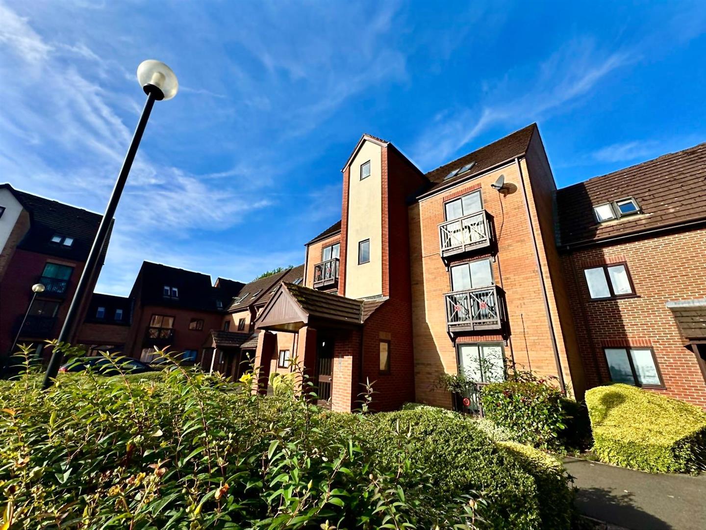 Flat Sandon Road in Stafford