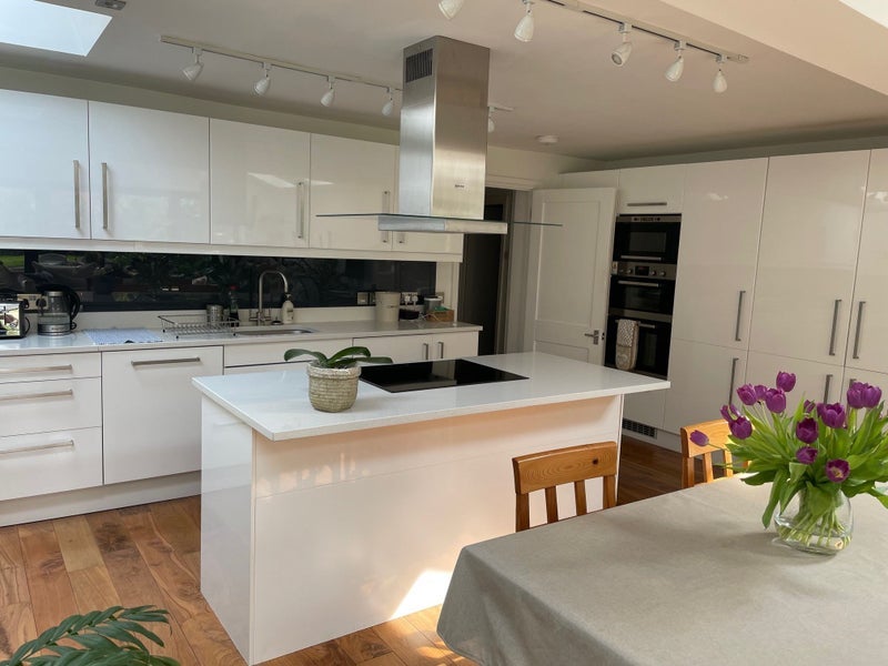 Room Cornford Grove in Greater London