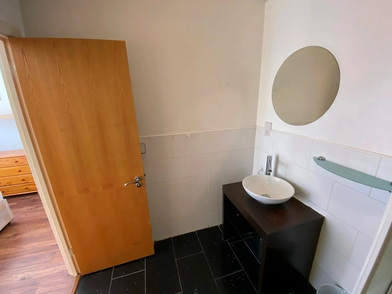 Room St. Davids Square in Greater London