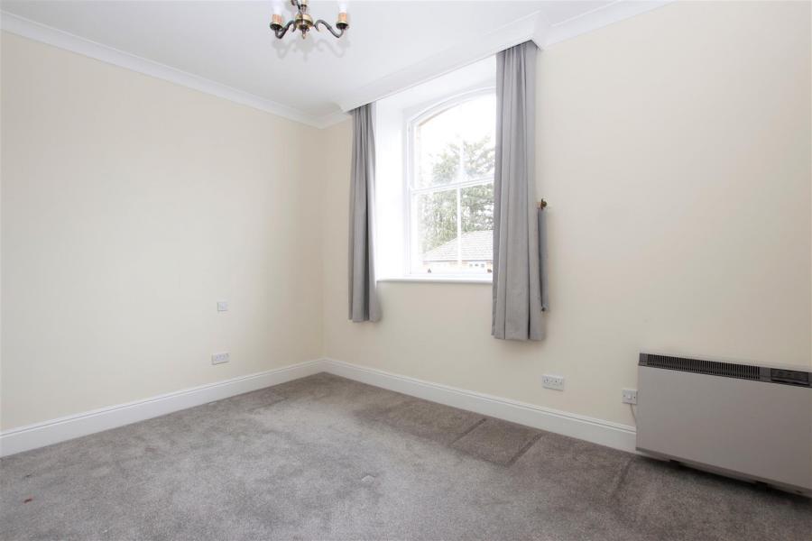 Flat Redcotts Lane in Wimborne Minster