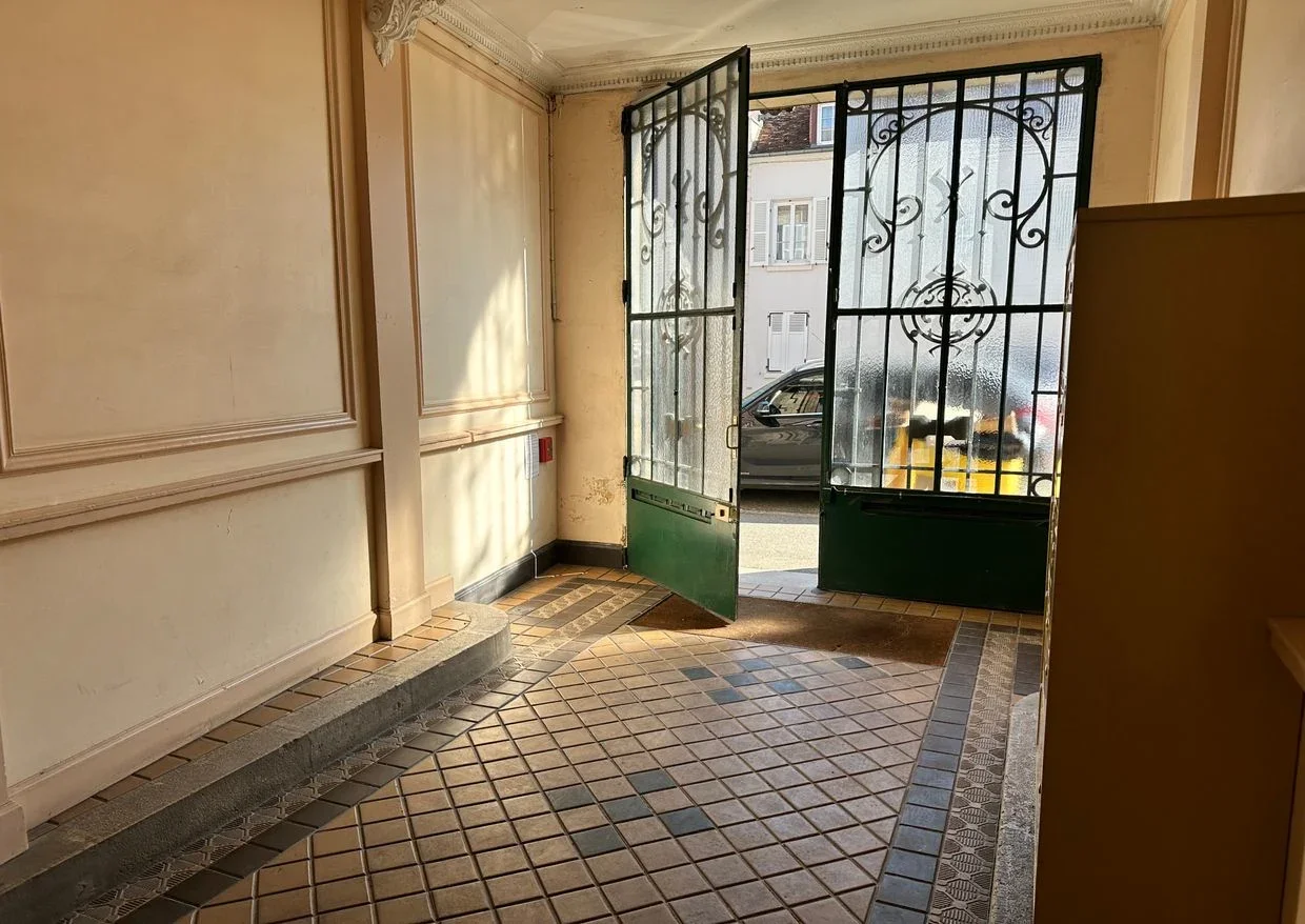 Flat Rue Saint-Lazare in Compiègne