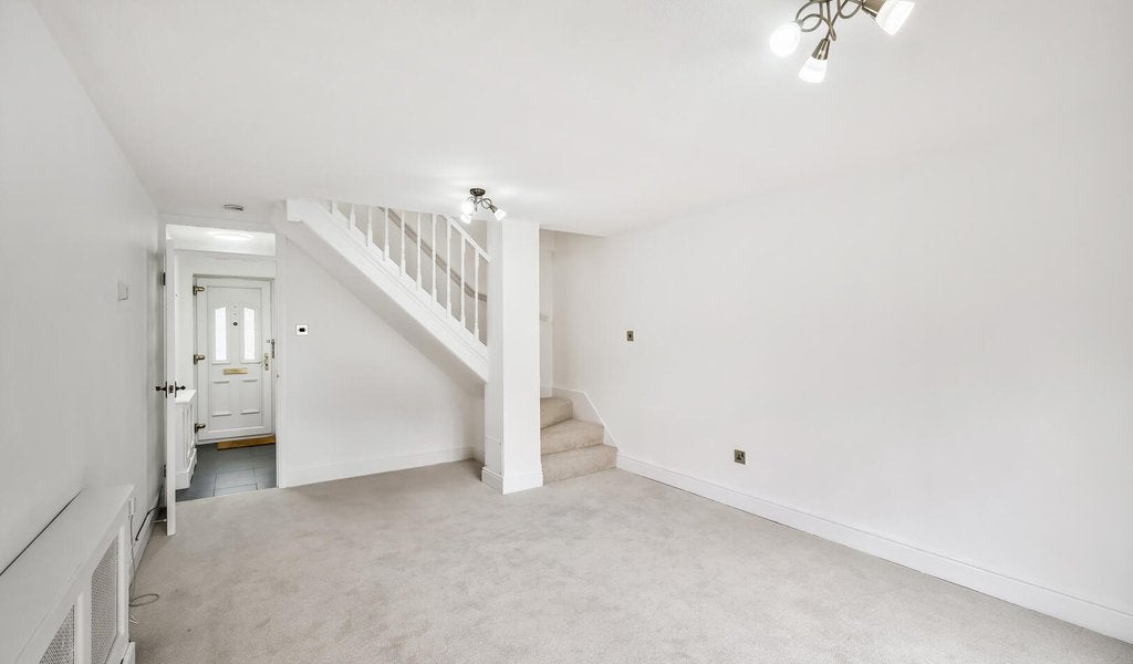 House Greenstone Mews in Greater London