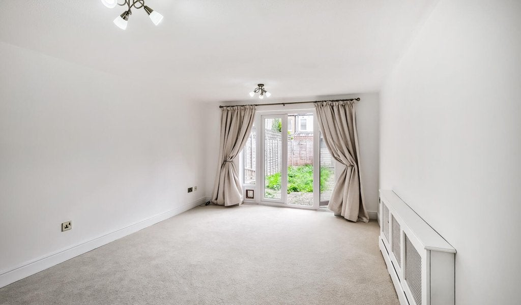 House Greenstone Mews in Greater London