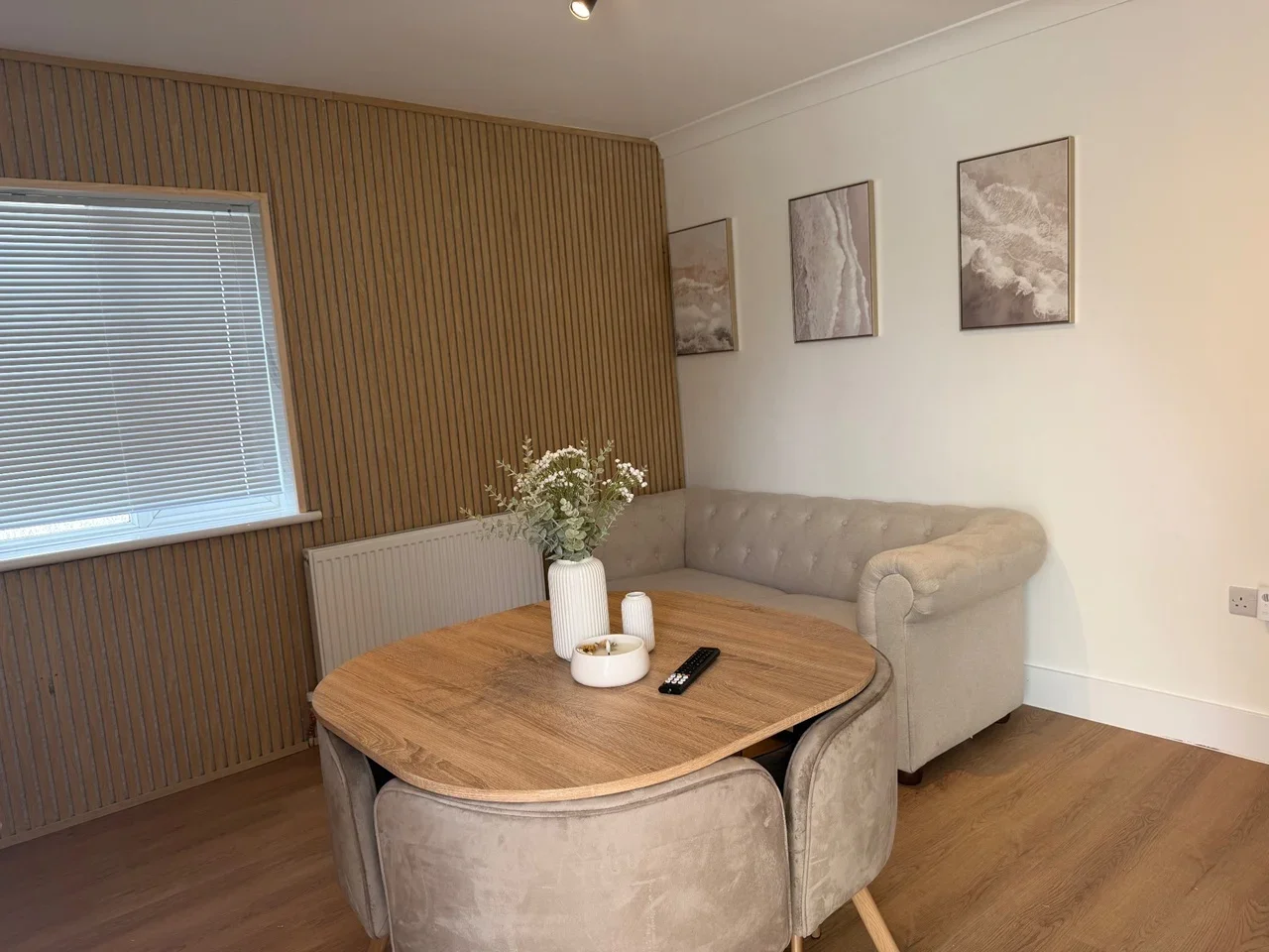 House Abbs Cross Lane in Greater London