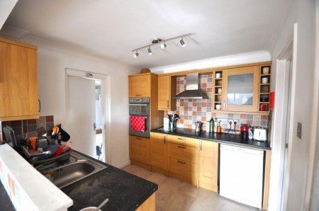 Flat Mowbray Court in Exeter