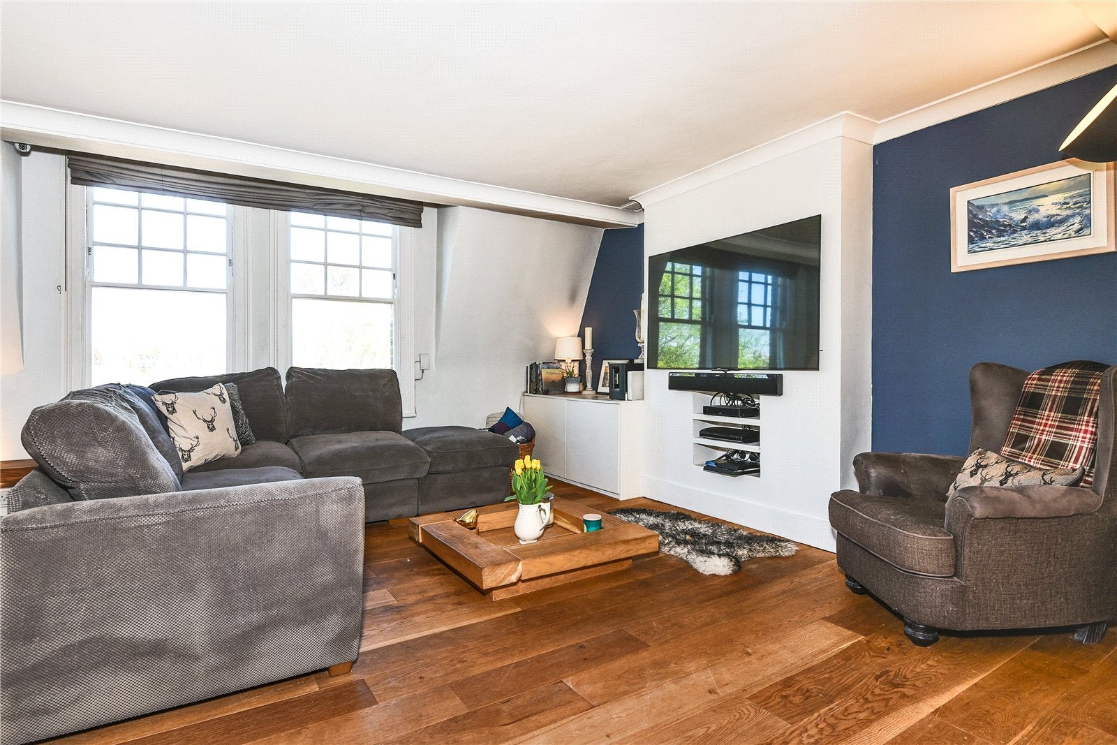 Flat Richmond Road in Greater London