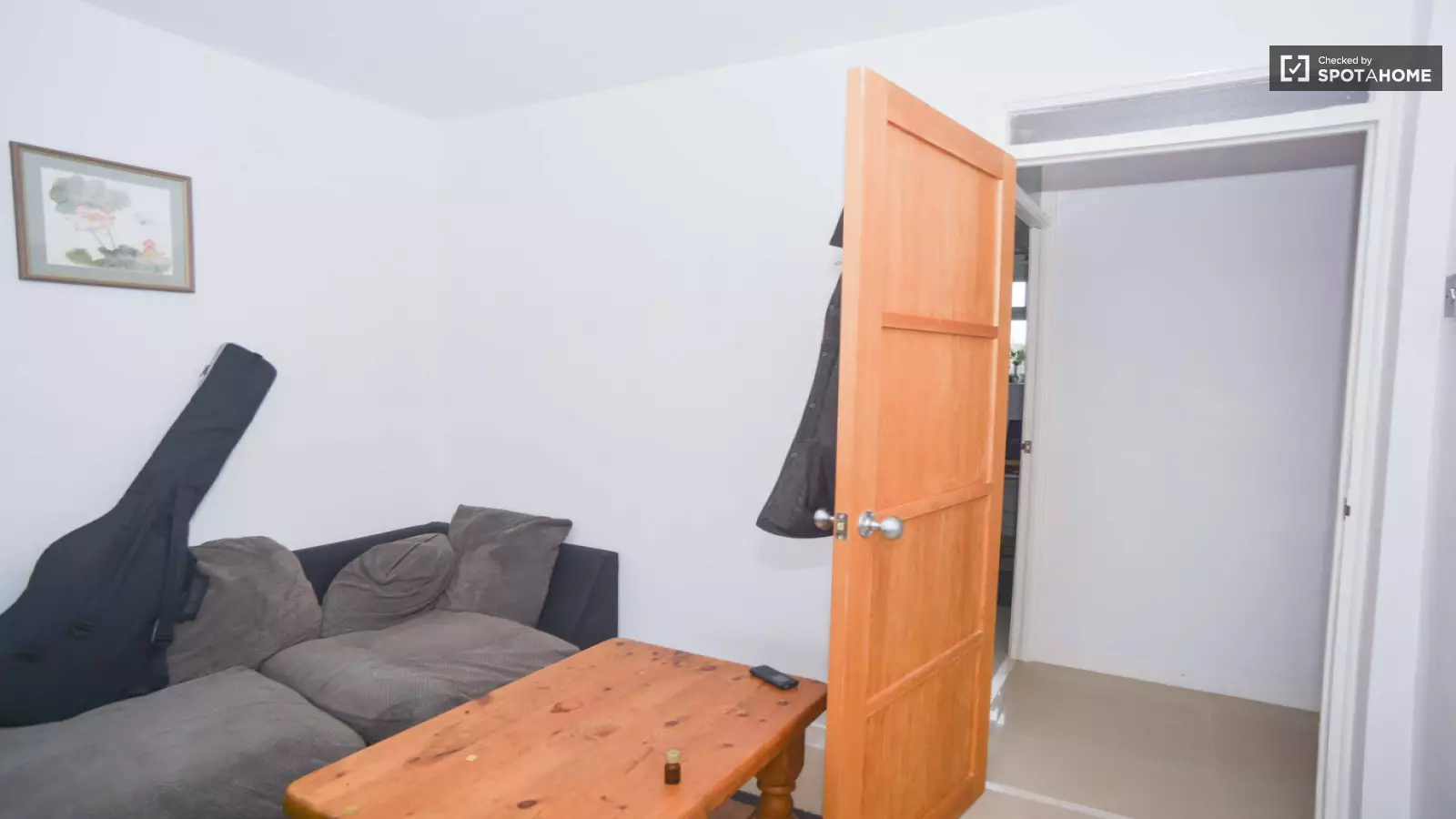 Flat Aldrington Road in Greater London