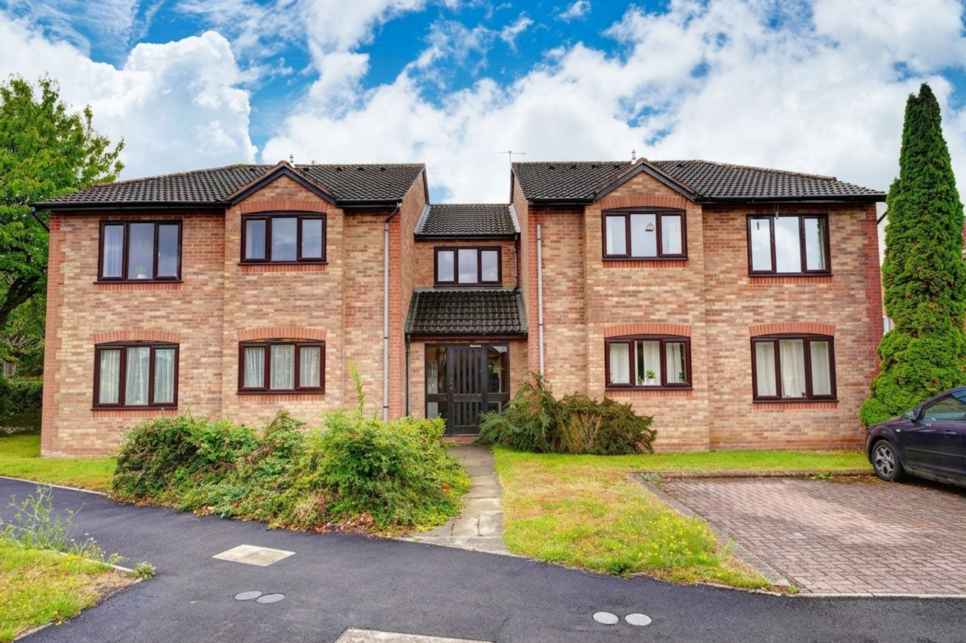 Flat St Philips Drive in Wychavon