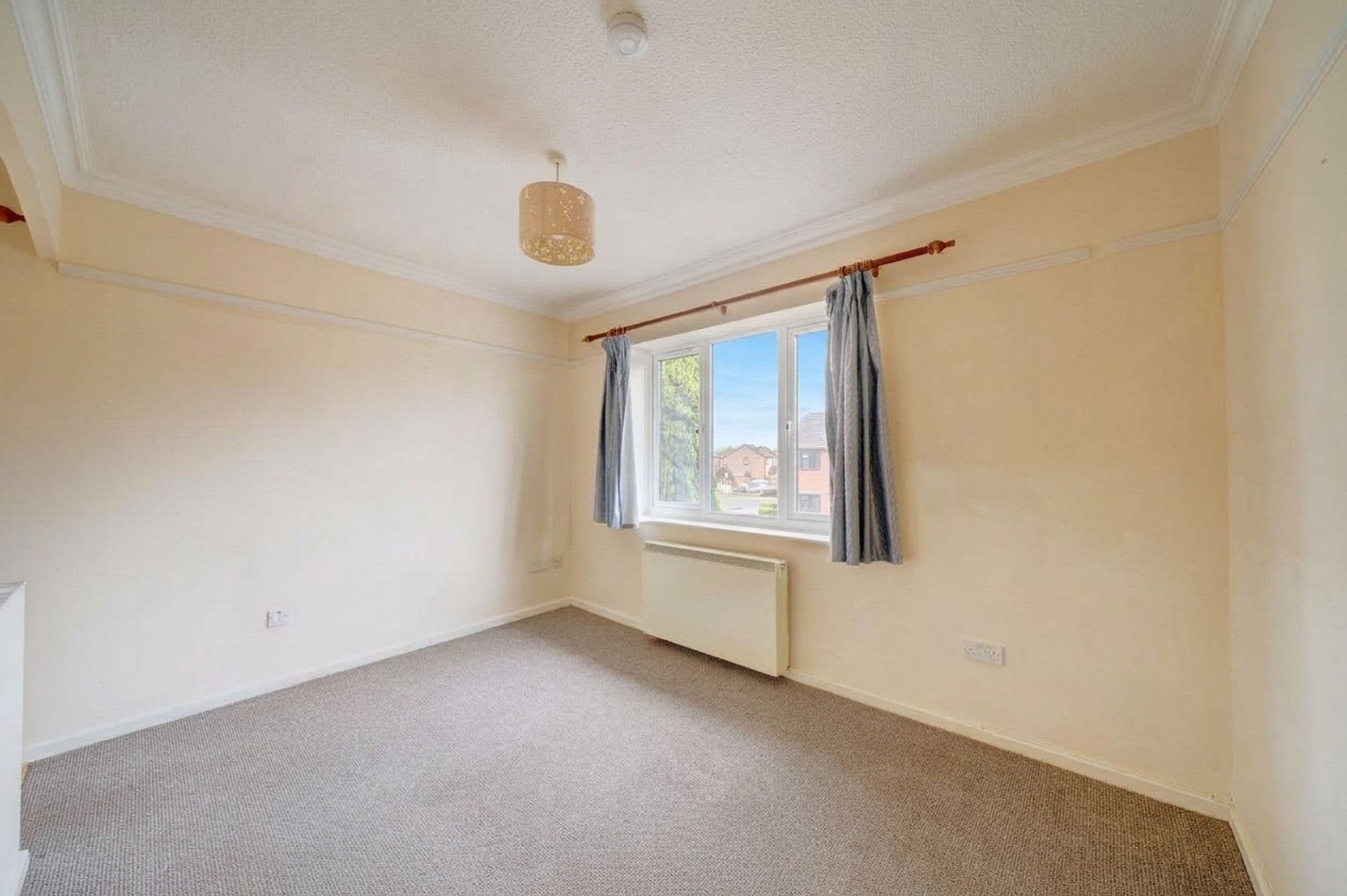 Flat St Philips Drive in Wychavon