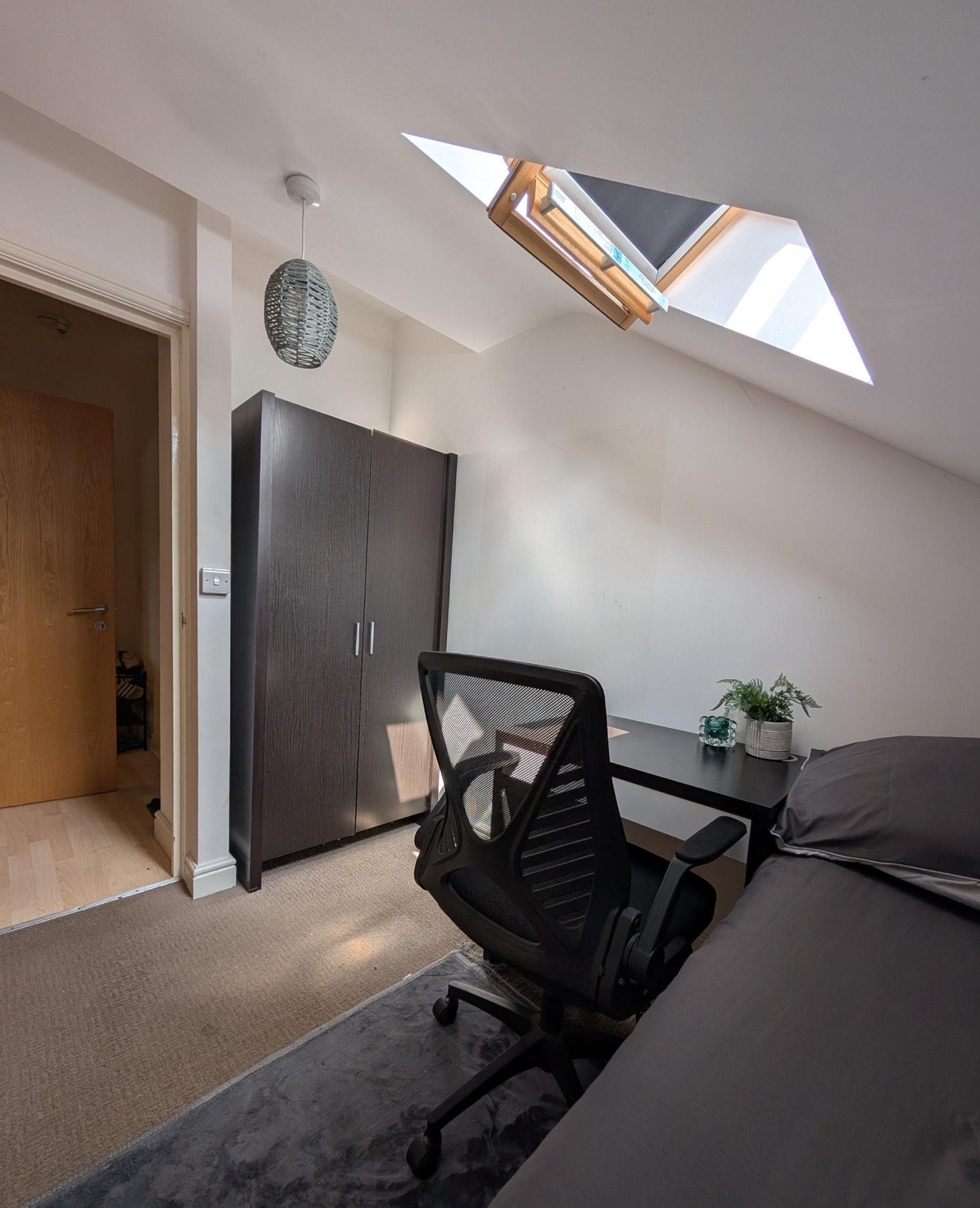 Flat Newbon Close in Charnwood