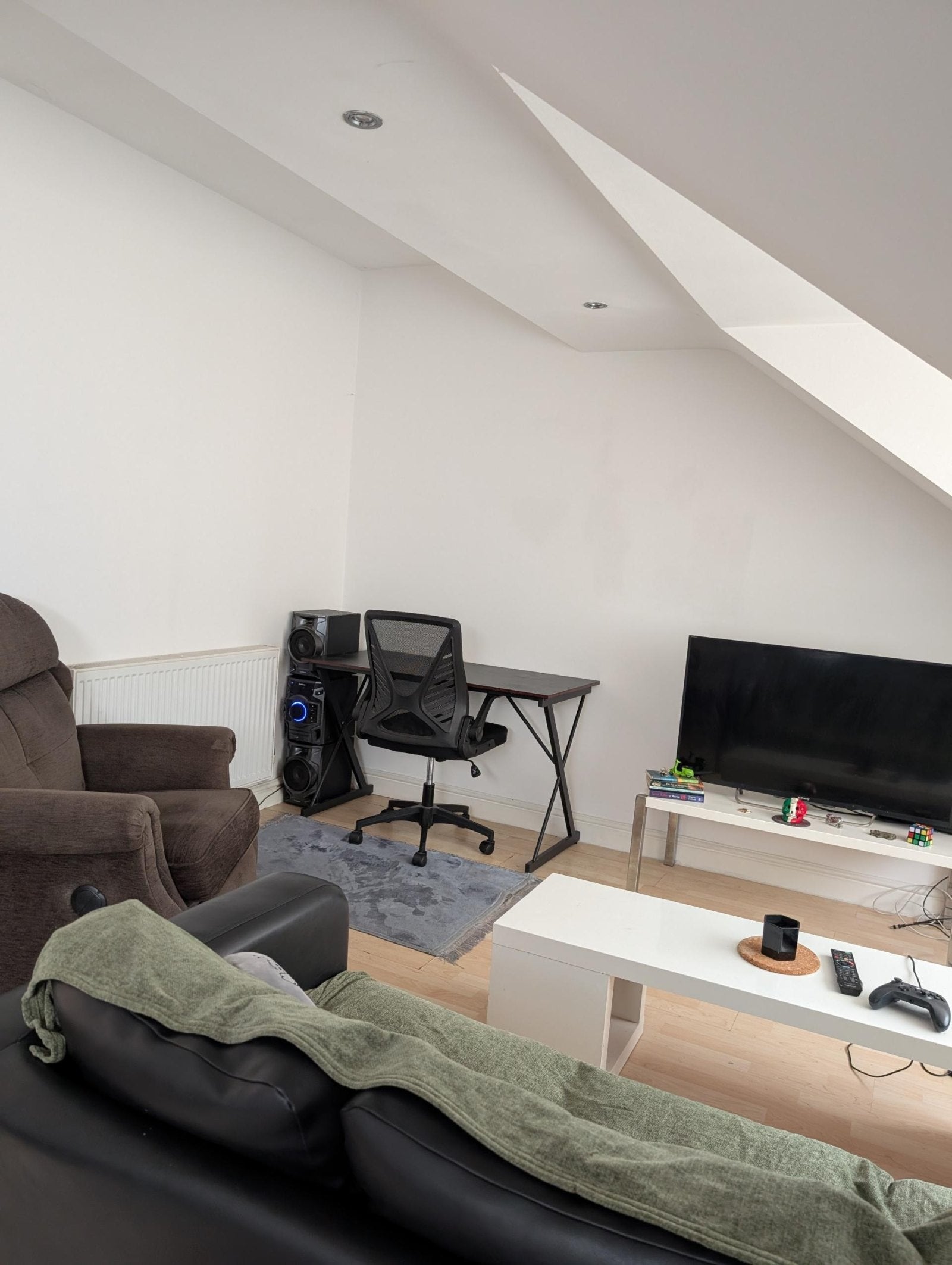 Flat Newbon Close in Charnwood