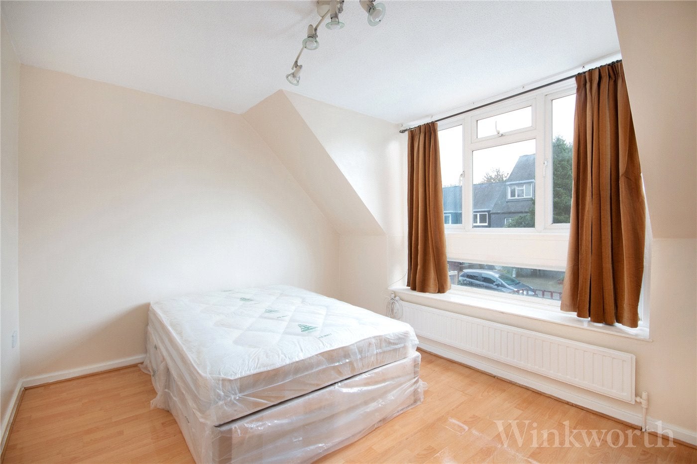 House Ludwick Mews in Greater London