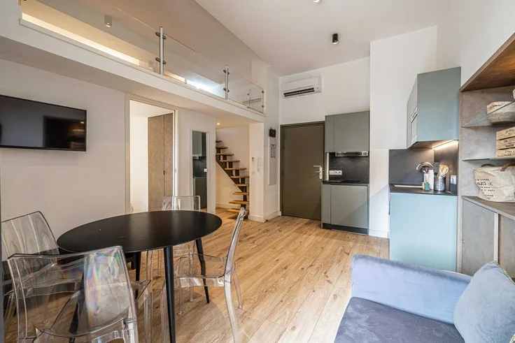 Appartement Place Garibaldi à Nice