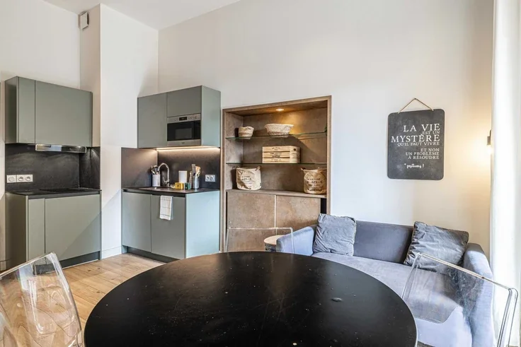Appartement Place Garibaldi à Nice
