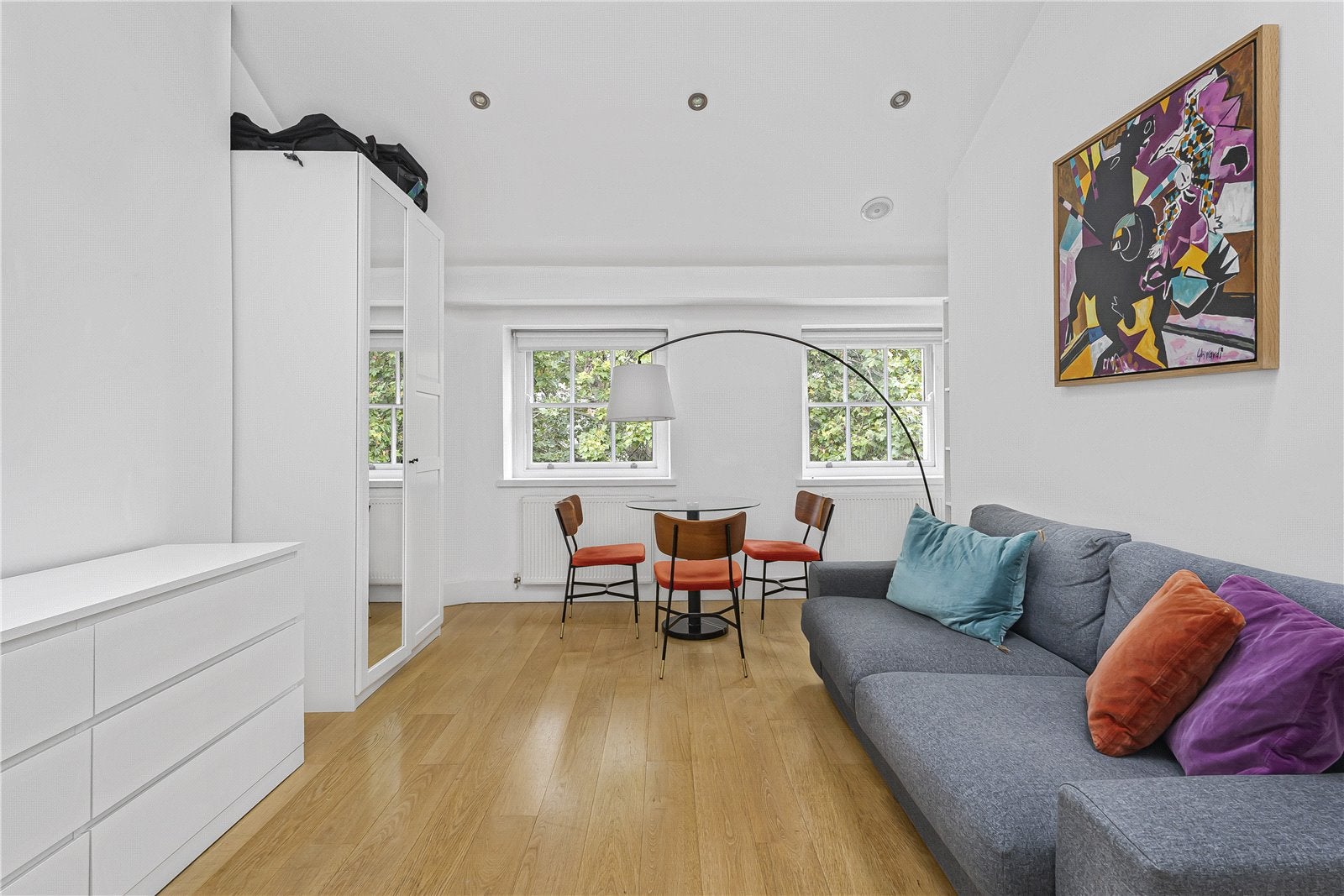 Flat Great Russell Street in Greater London