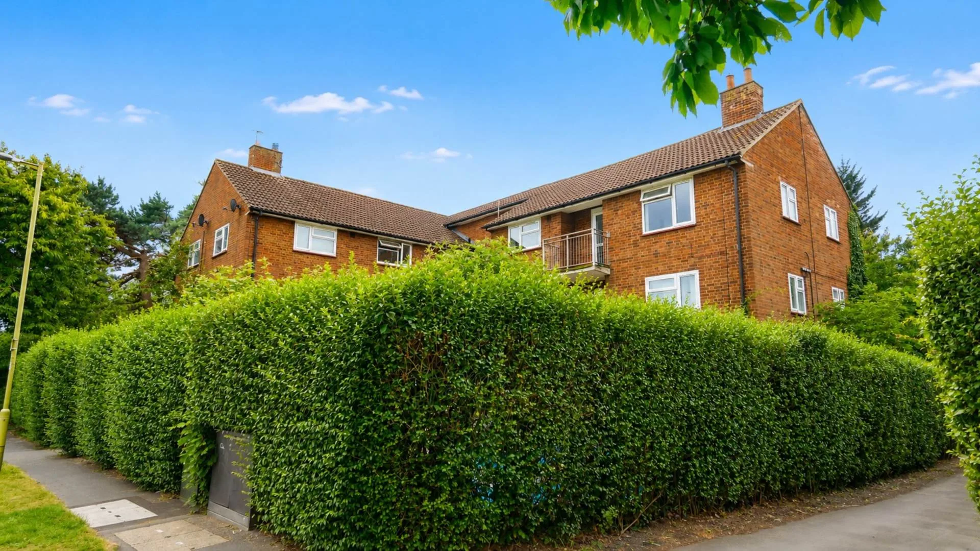 Flat Birchwood Avenue in Welwyn Hatfield
