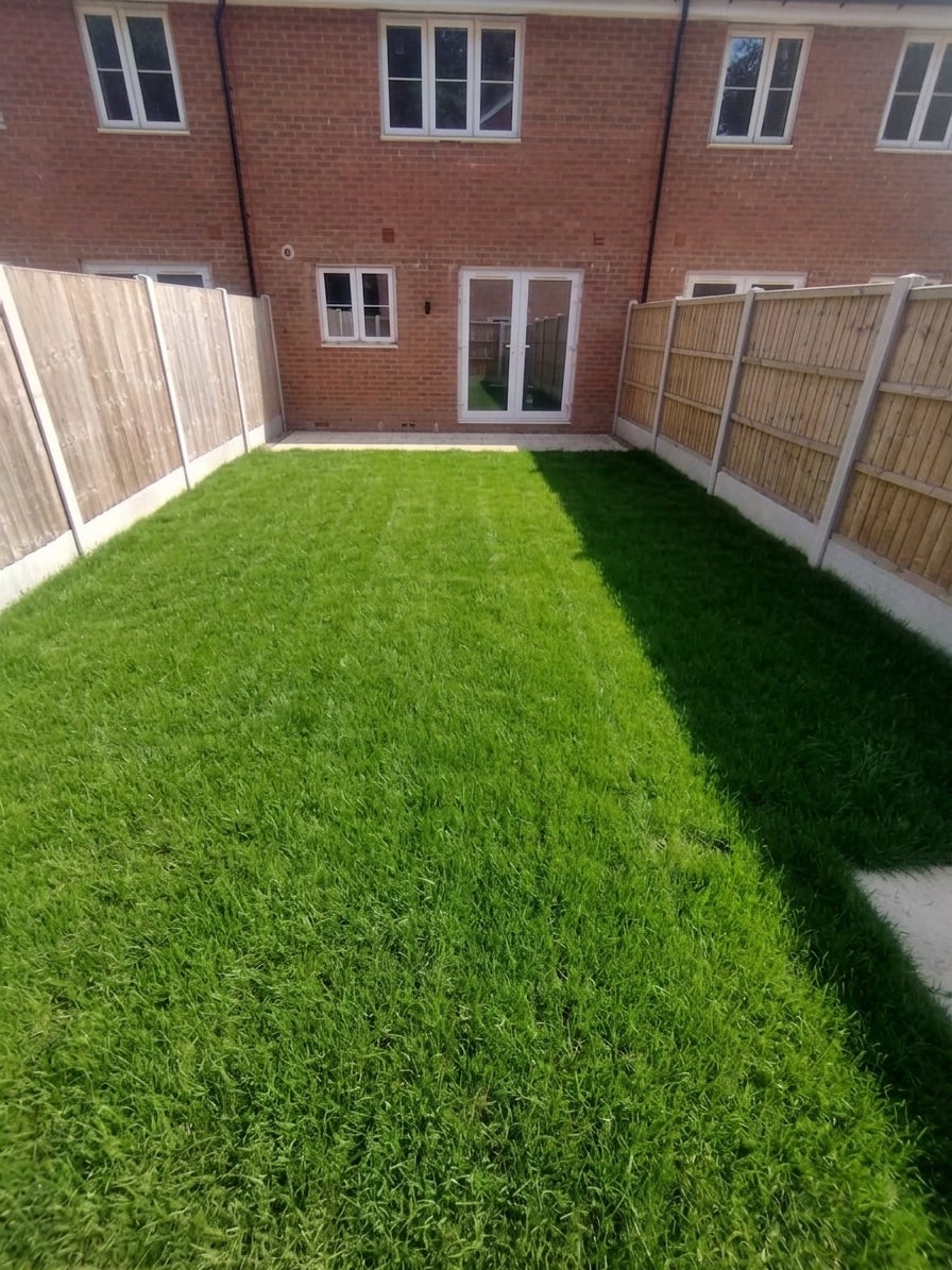 House Dutton Close in Stoke Heath