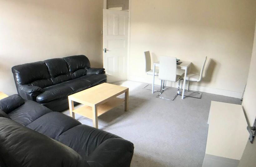 Flat Sackville Road in Newcastle upon Tyne