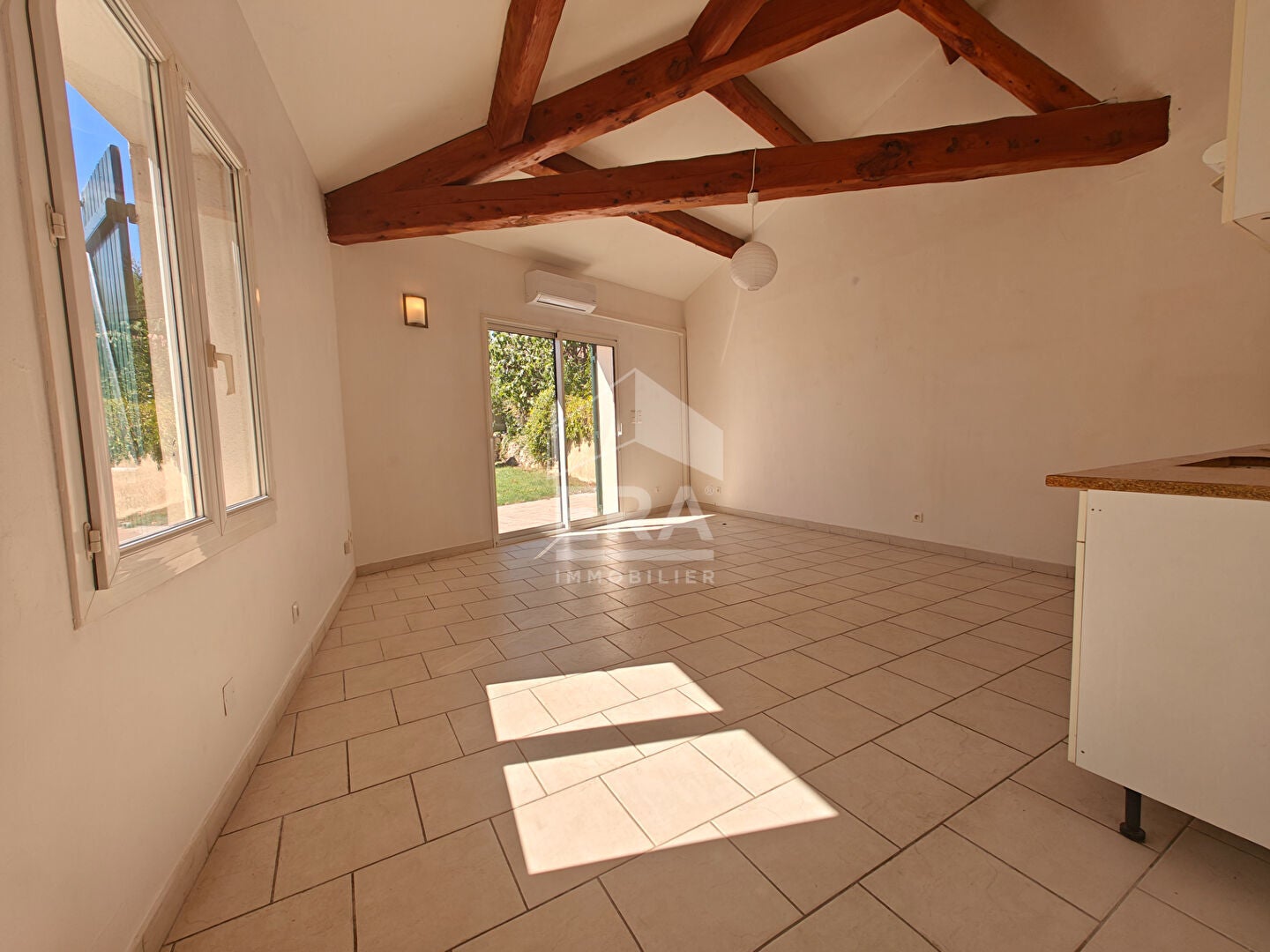 House D 14 in Mormoiron