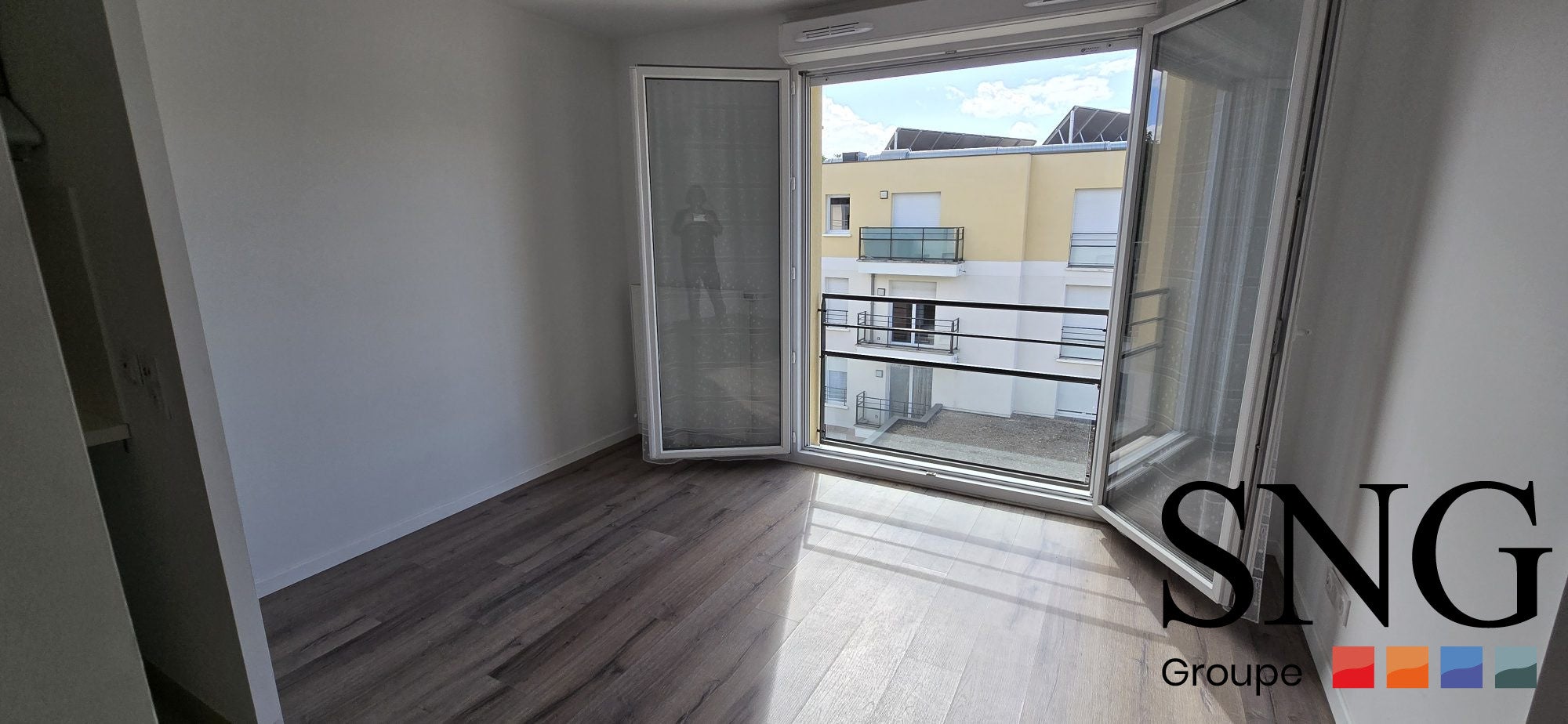 Flat Avenue Darblay in Mennecy