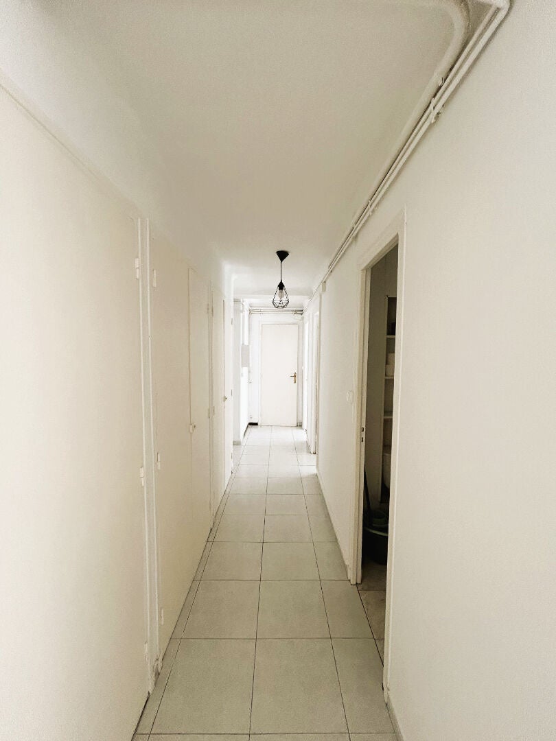 Flat Place Jean Moulin in Perpignan
