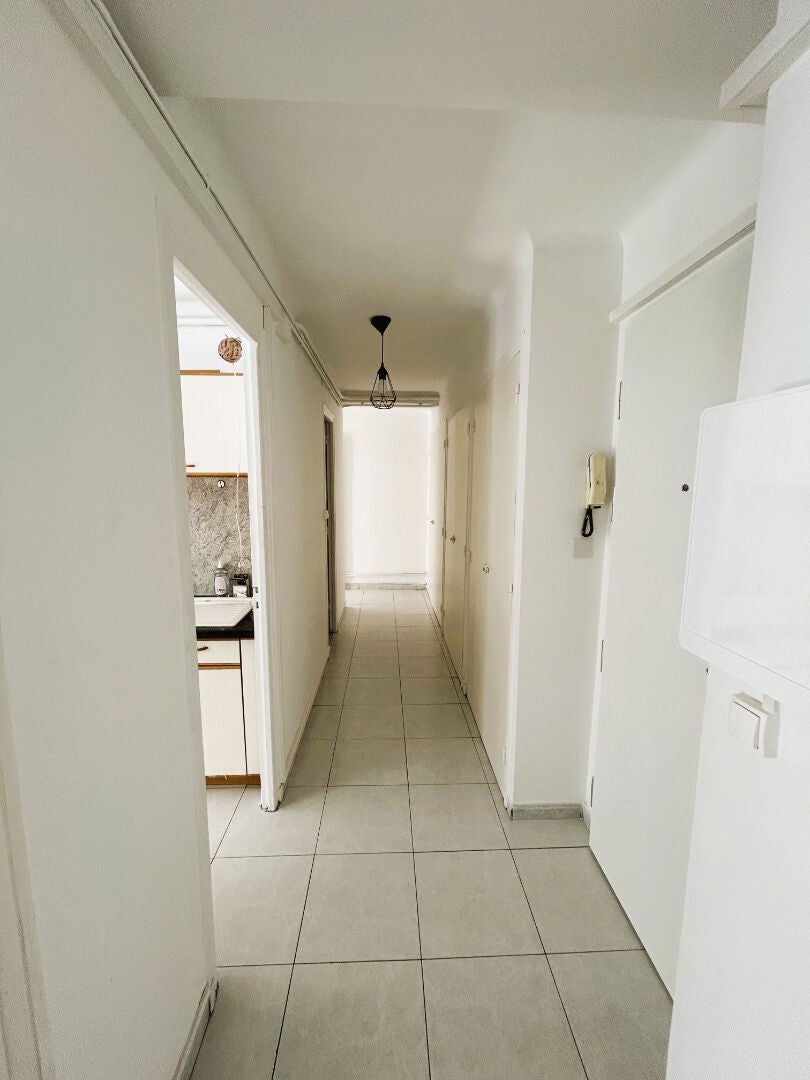 Flat Place Jean Moulin in Perpignan