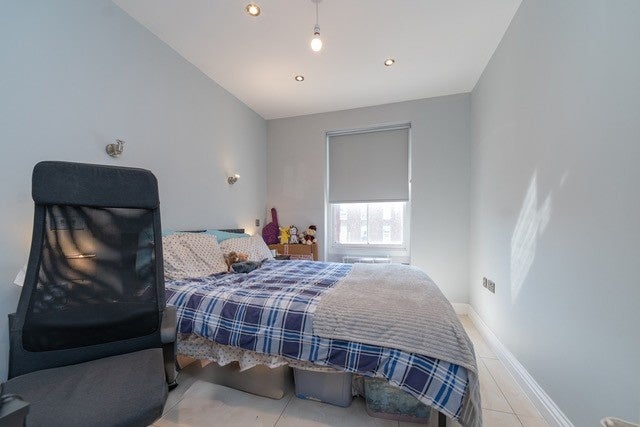 Flat Camden High Street in Greater London