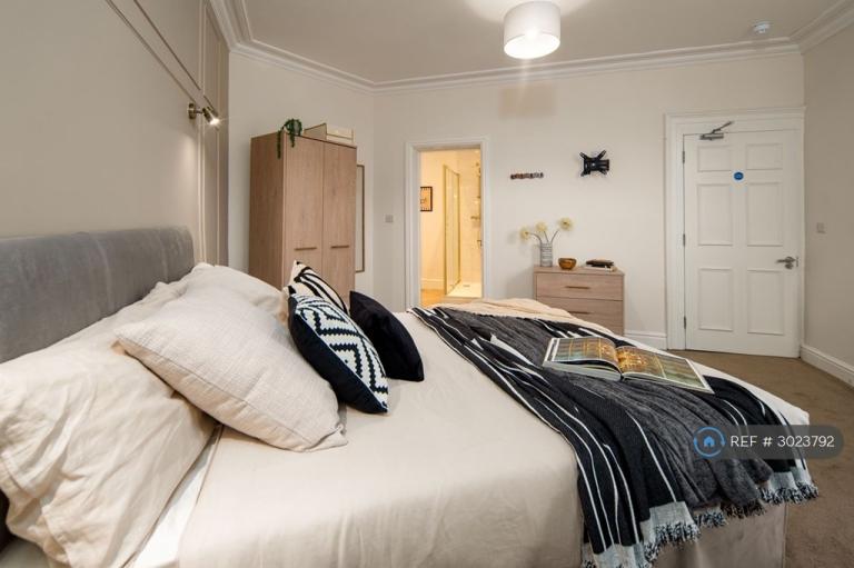 Room King Street in Wrexham