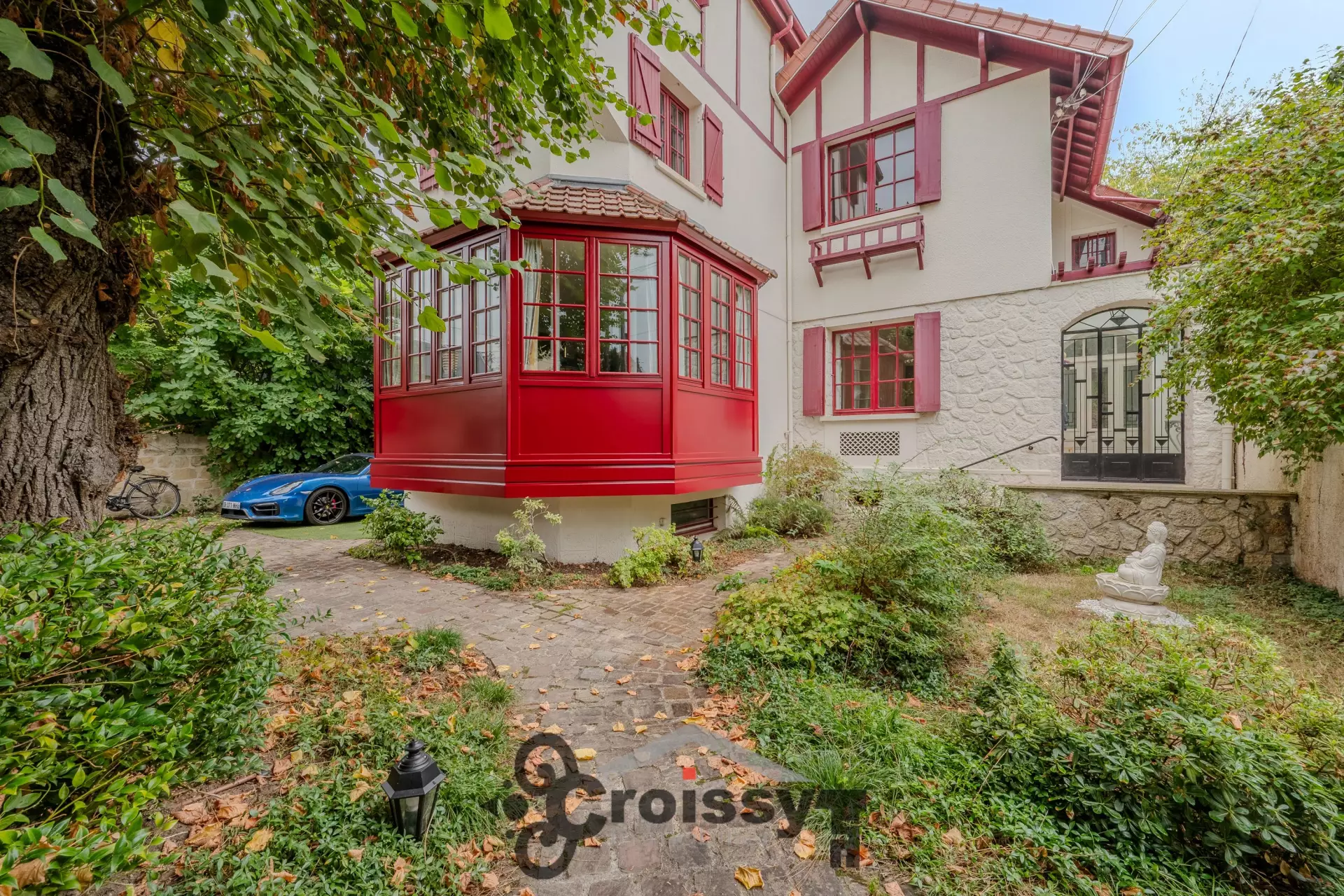 House Avenue du Maréchal Joffre in Chatou