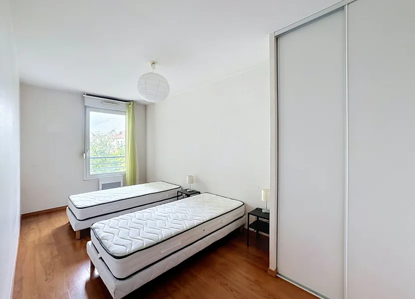 Appartement Rue Voltaire à Oullins-Pierre-Bénite