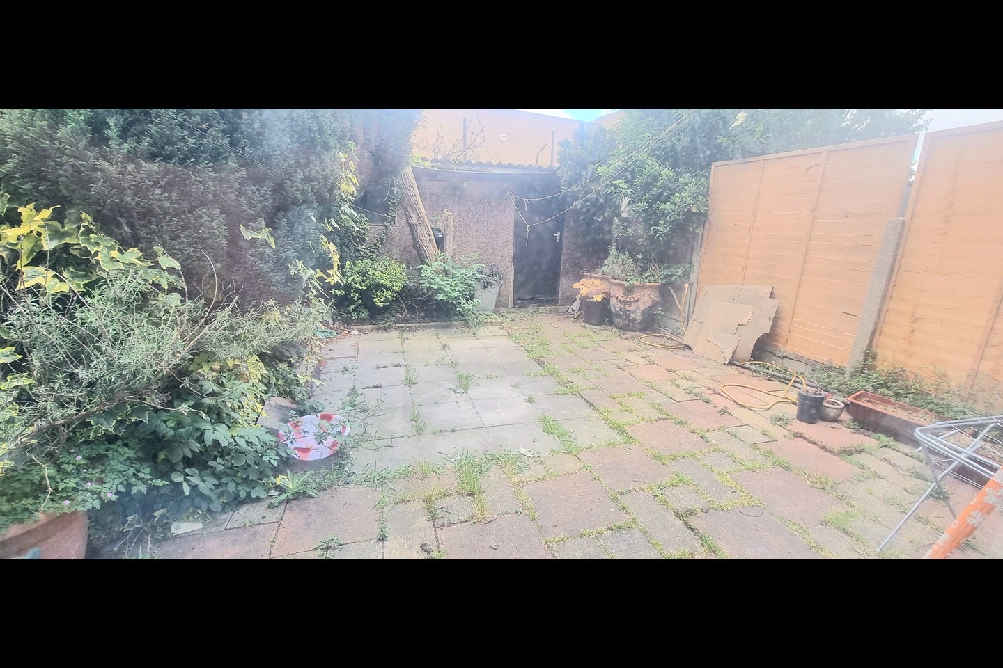 House Emerald Gardens in Greater London