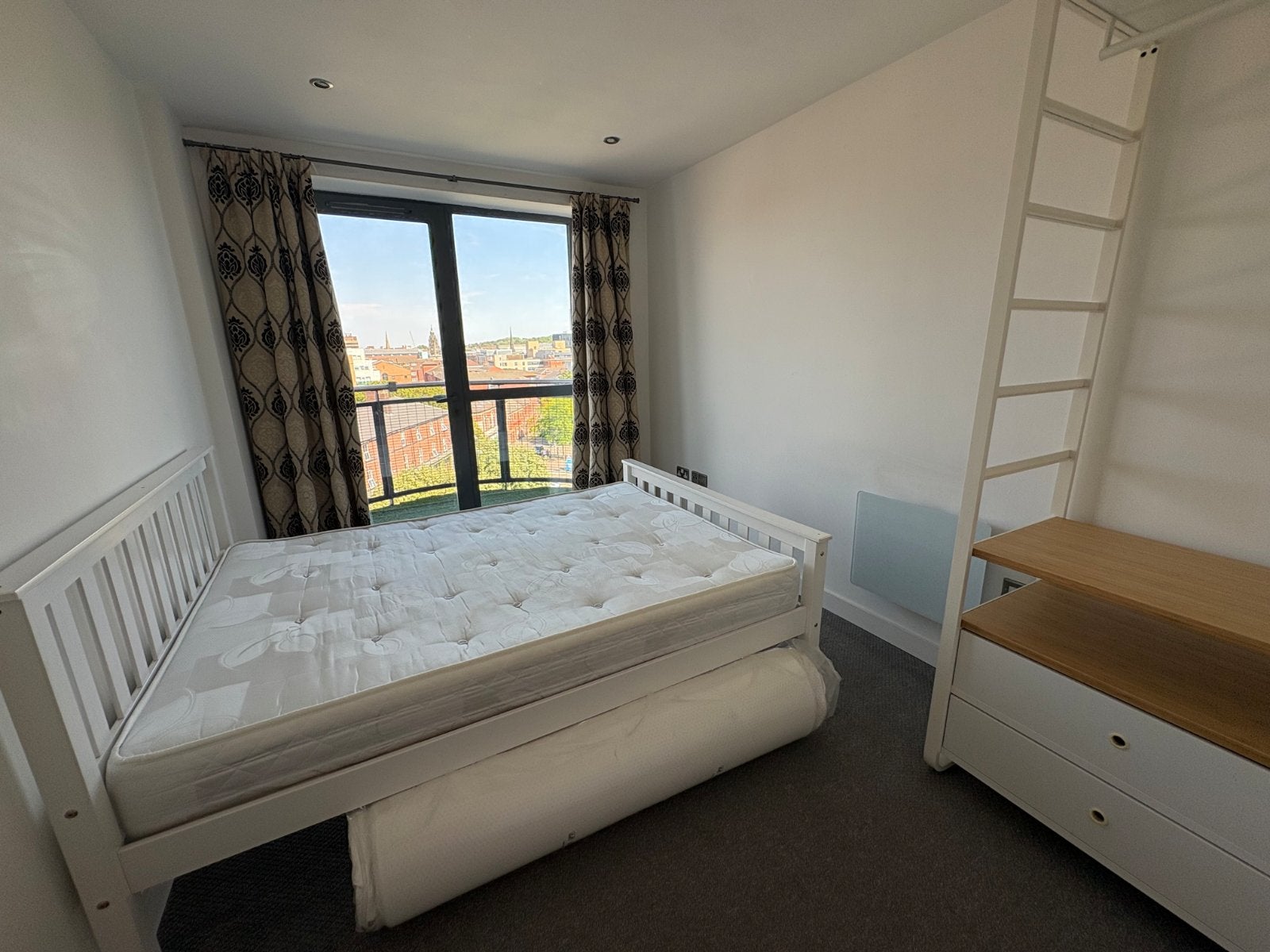Flat Broomhall Street in Sheffield
