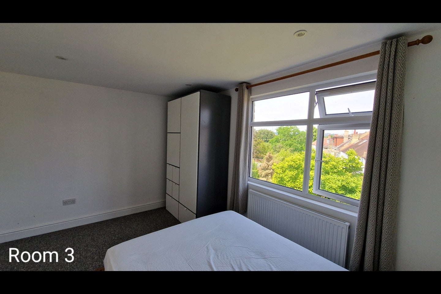 Room Durban Road in Greater London